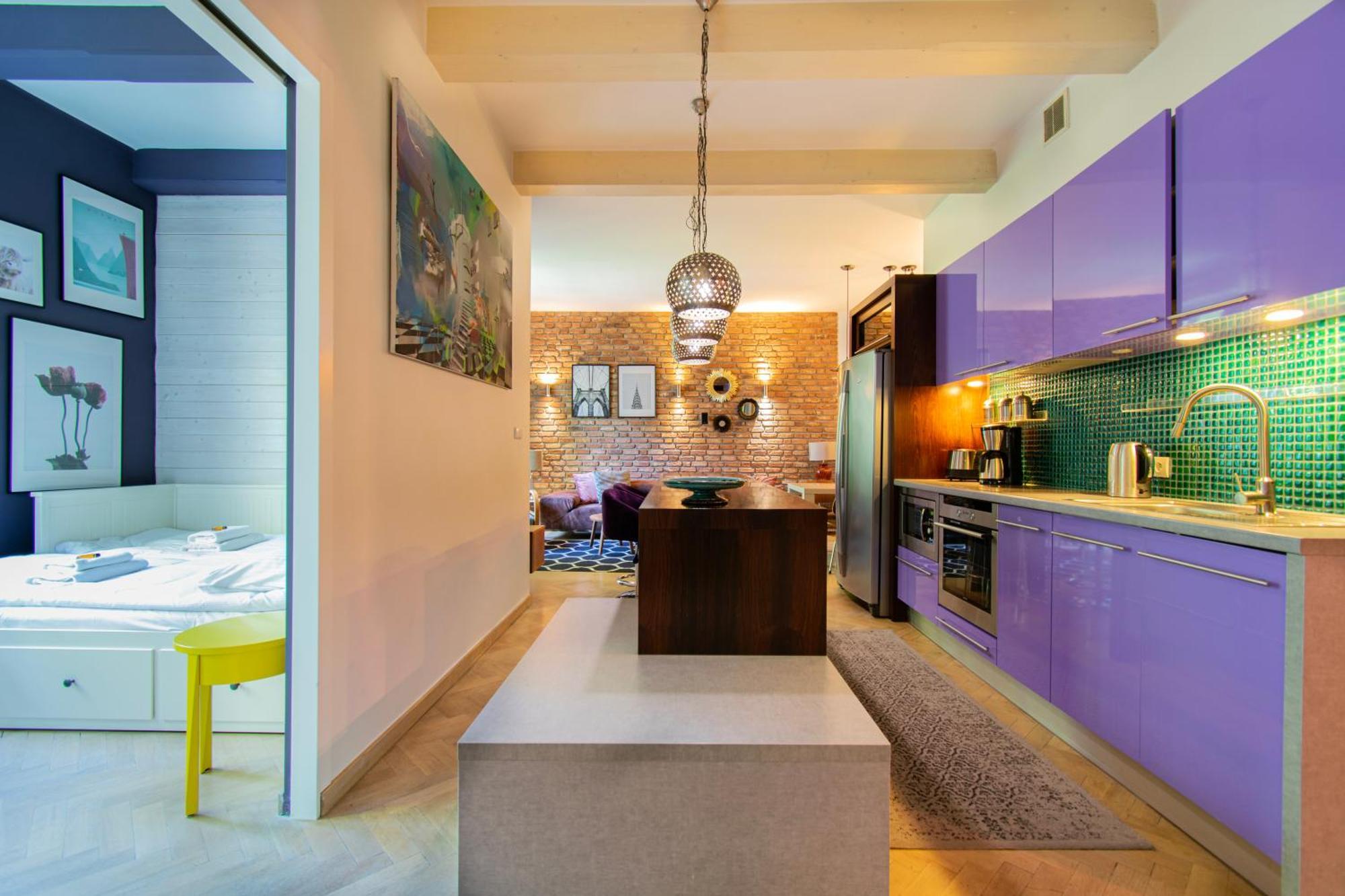 Spacious 3Br Apartment With Ac In Living Room, 2 Balconies Краків Екстер'єр фото